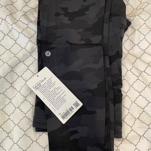 LuLuLemon Fast and Free HR tight 25”